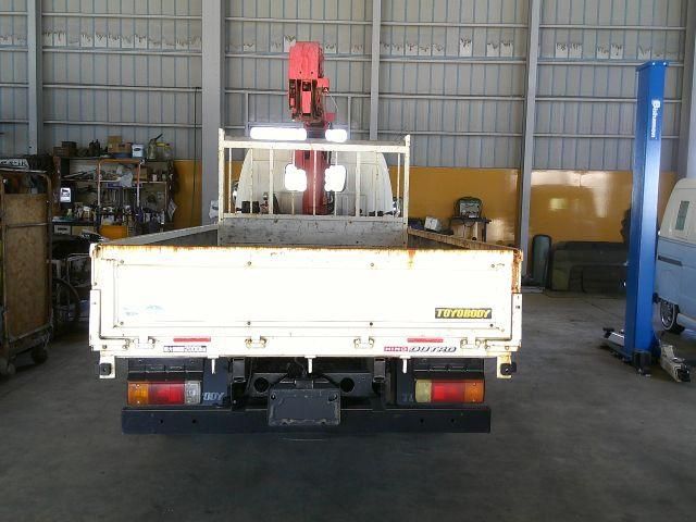 Hino DUTRO 2014-05 6596350-4