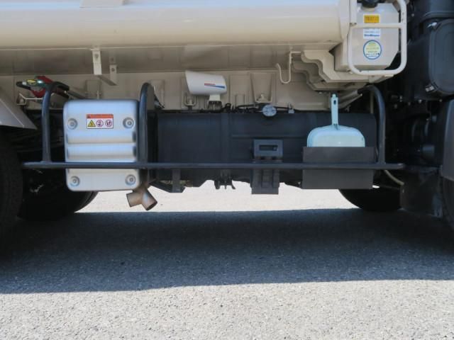 Hino DUTRO 2021-01 6596251-27