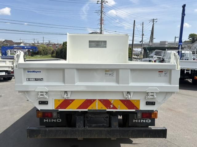 Hino DUTRO 2022-03 6596237-7