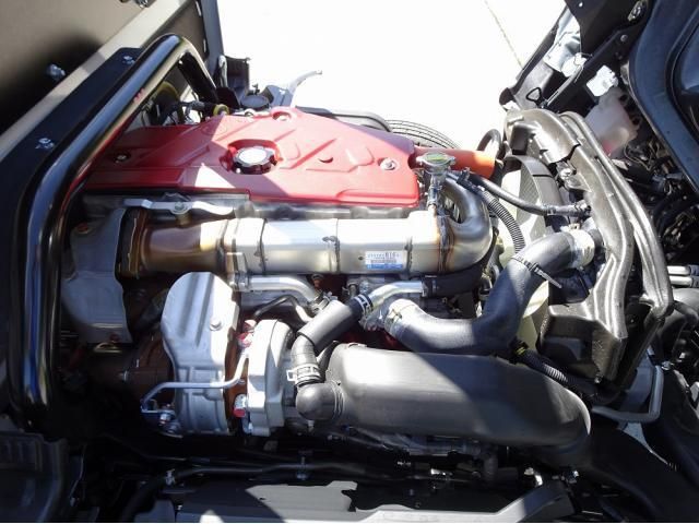 Hino DUTRO 2025-08 6596304-10