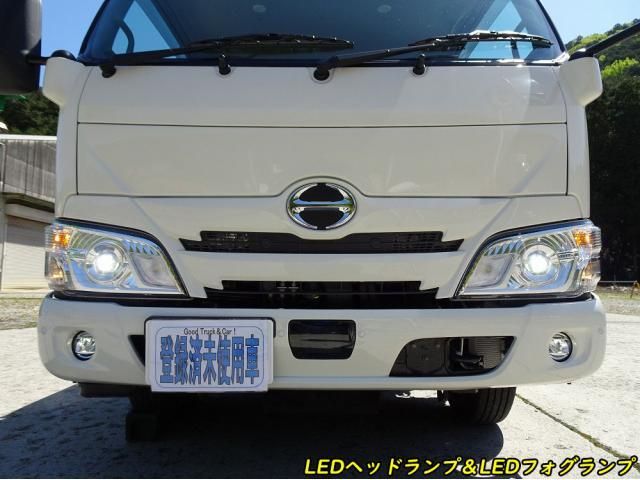 Hino DUTRO 2025-08 6596304-26