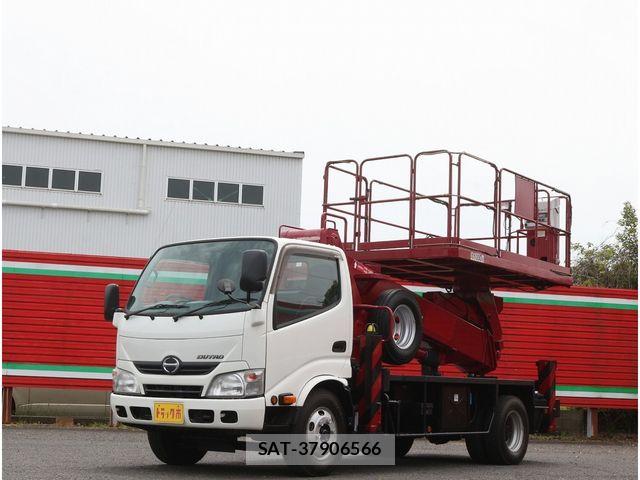 Hino DUTRO 2014-05 6611587-0