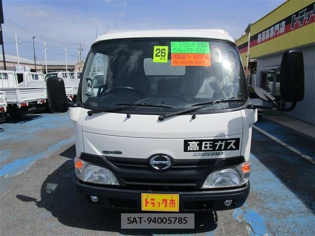 Hino DUTRO 2014-04 6611591-1