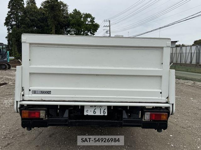 Hino DUTRO 2009-02 6611590-5