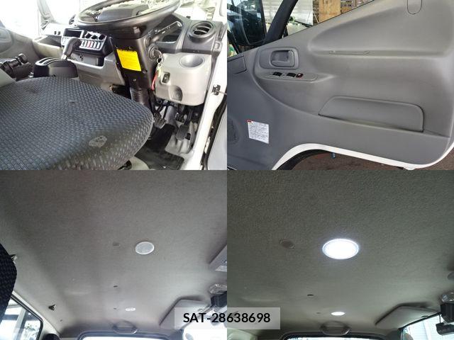 Hino DUTRO 2022-03 6611588-16