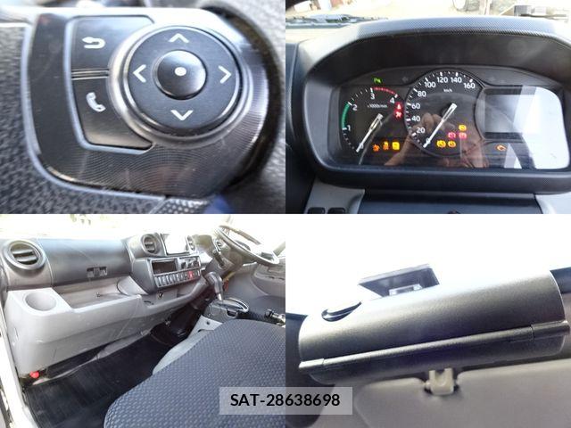 Hino DUTRO 2022-03 6611588-20