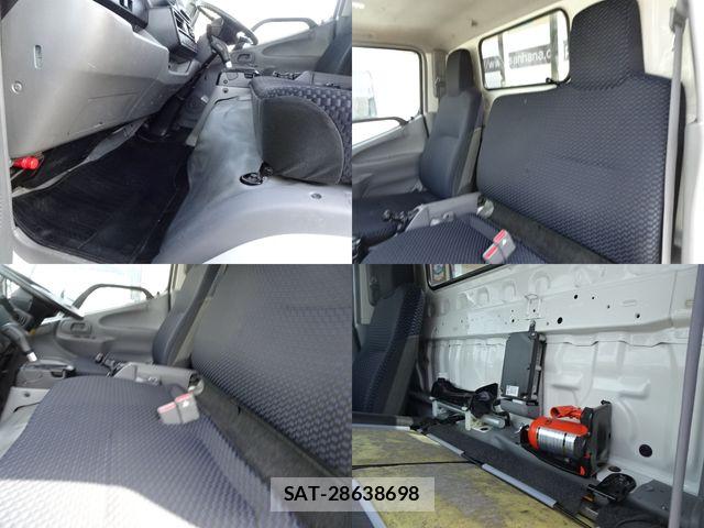 Hino DUTRO 2022-03 6611588-21