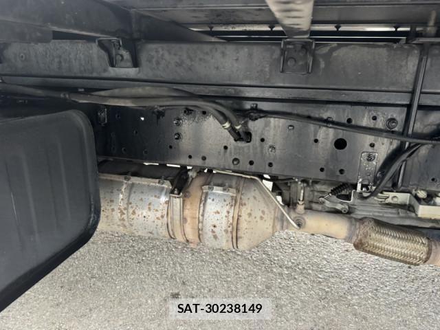 Hino DUTRO 2017-03 6641495-17