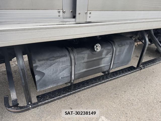 Hino DUTRO 2017-03 6641495-19