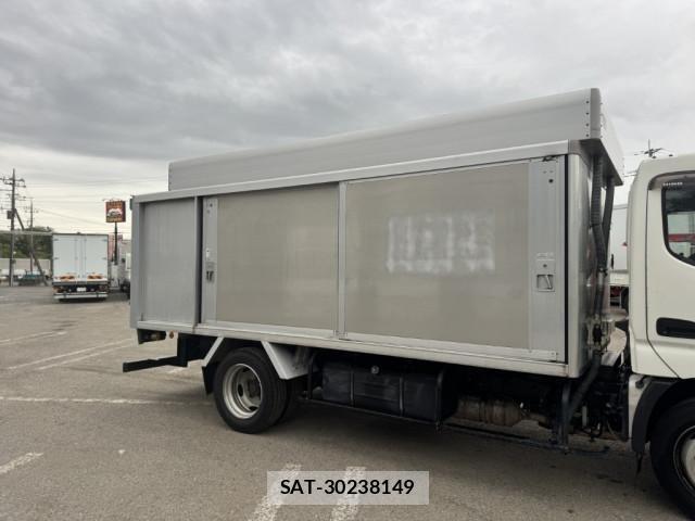 Hino DUTRO 2017-03 6641495-5