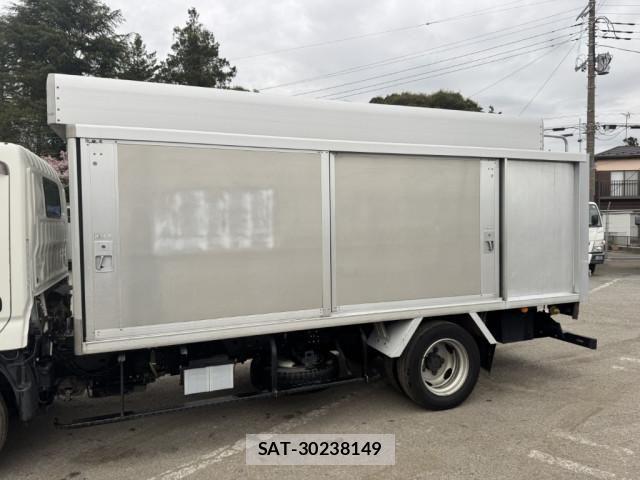Hino DUTRO 2017-03 6641495-7