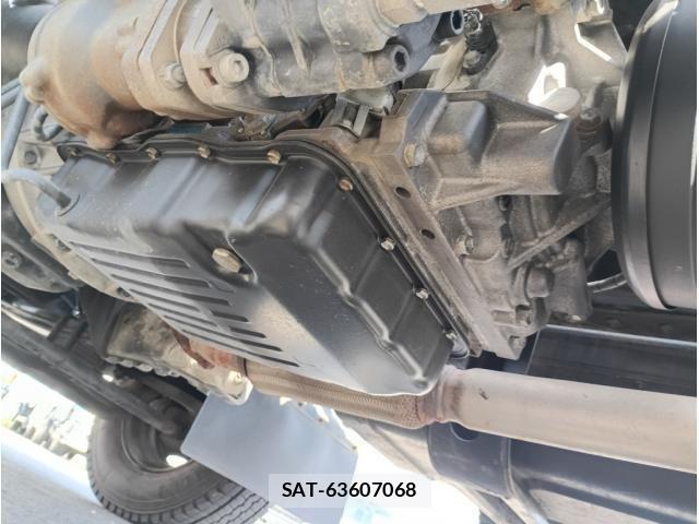 Hino DUTRO 2020-02 6641489-13