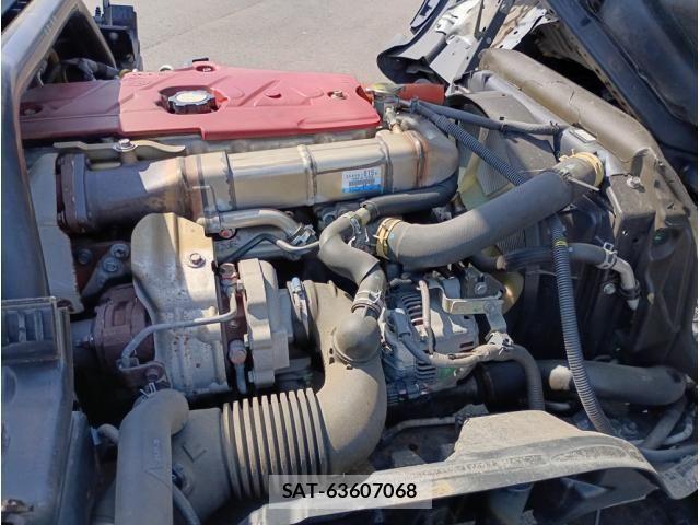 Hino DUTRO 2020-02 6641489-18