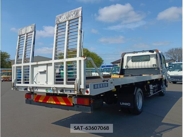 Hino DUTRO 2020-02 6641489-2