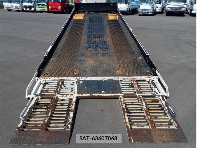 Hino DUTRO 2020-02 6641489-7