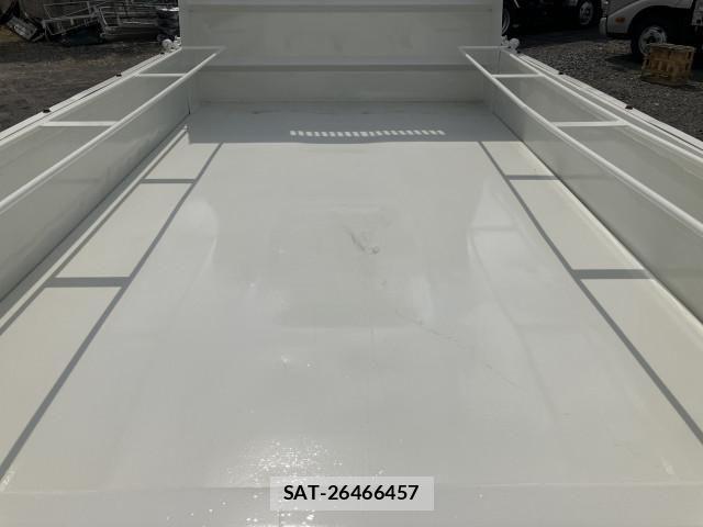 Hino DUTRO 2015-01 6641490-3
