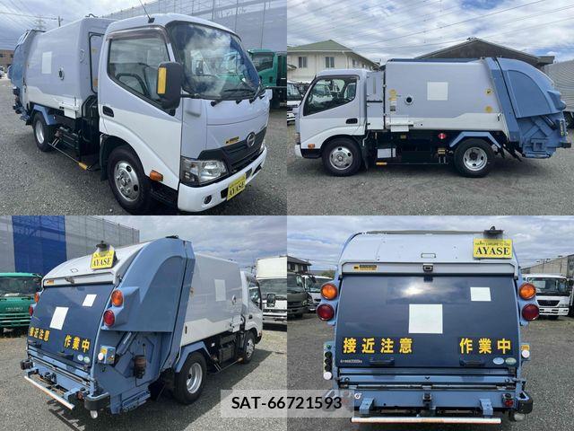 Hino DUTRO 2017-11 6641488-4