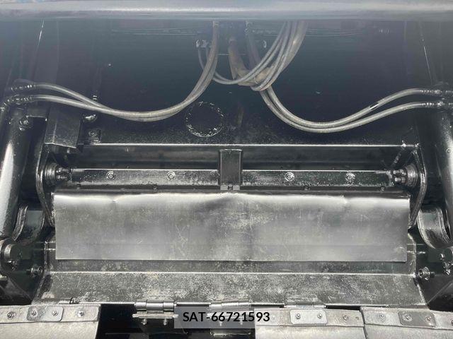Hino DUTRO 2017-11 6641488-8