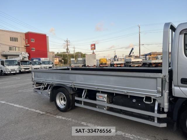 Hino DUTRO 2021-09 6675761-5