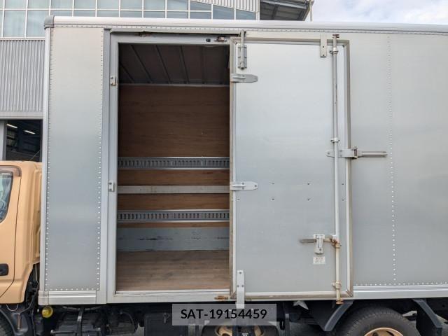 Hino DUTRO 2019-03 6675764-12