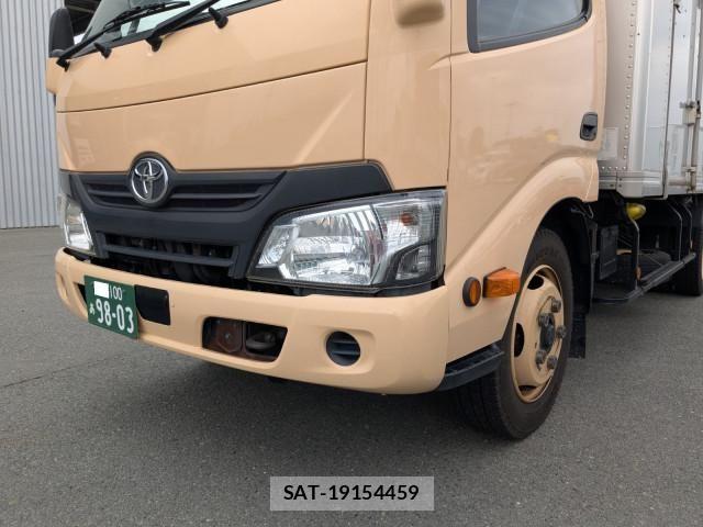 Hino DUTRO 2019-03 6675764-25