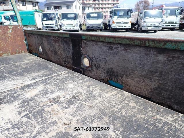 Hino DUTRO 2010-09 6675756-9