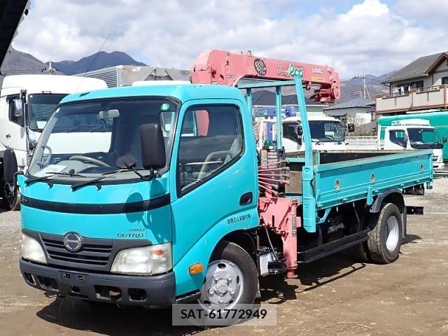 Hino DUTRO 2010-09 6675756-1