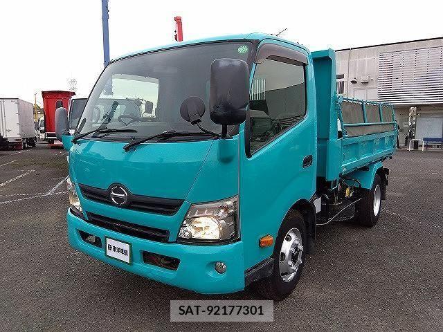 Hino DUTRO 2015-02 6675753-0