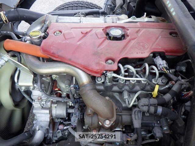 Hino DUTRO 2019-09 6675749-21