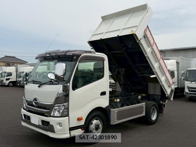 Hino DUTRO 2019-10 6675755-0