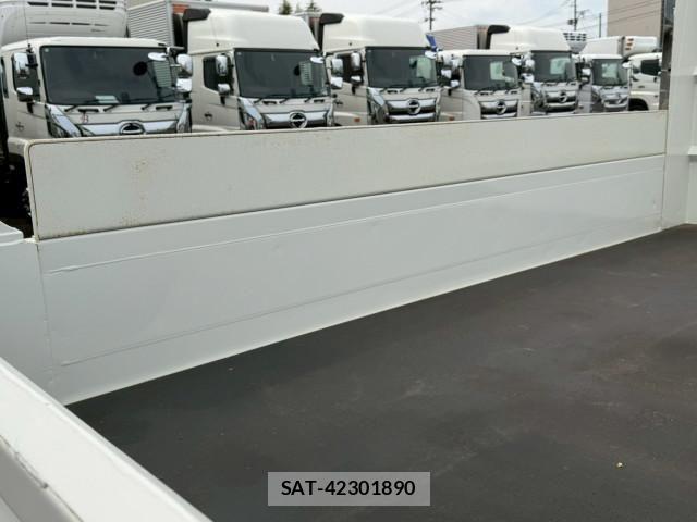 Hino DUTRO 2019-10 6675755-10
