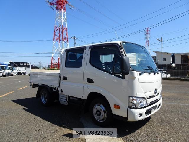 Hino DUTRO 2024-02 6675754-1