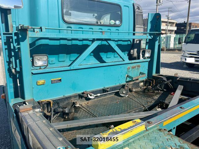 Hino DUTRO 2012-01 6675762-9