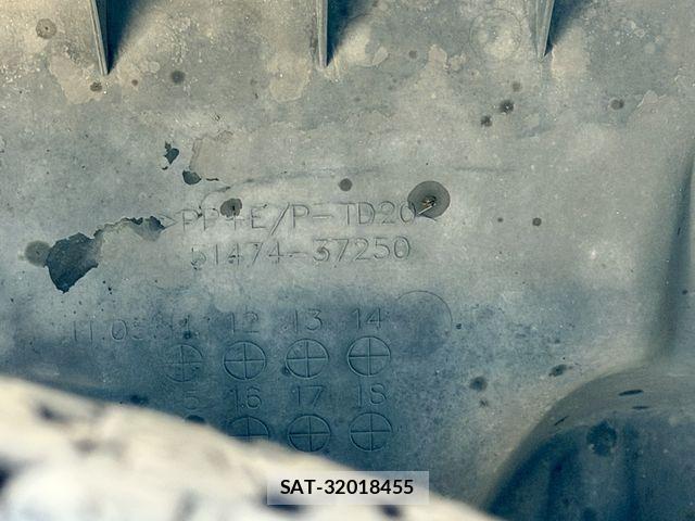 Hino DUTRO 2012-01 6675762-10