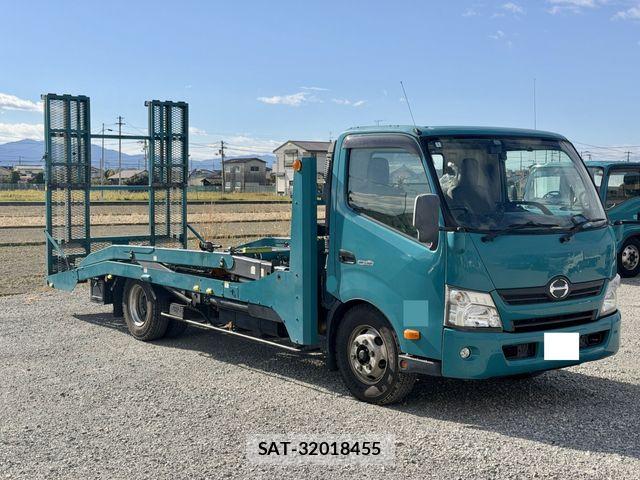 Hino DUTRO 2012-01 6675762-2