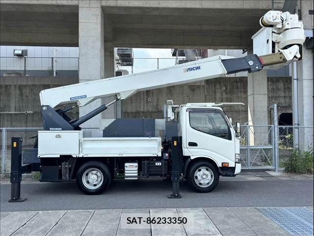 Hino DUTRO 2021-06 6682643-21