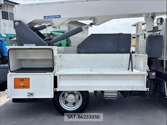 Hino DUTRO 2021-06 6682643-29