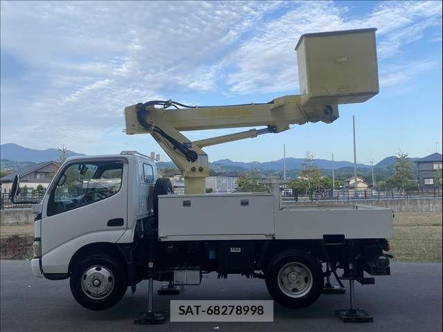 Hino DUTRO 2006-09 6682645-21