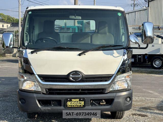 Hino DUTRO 2012-10 6682644-15