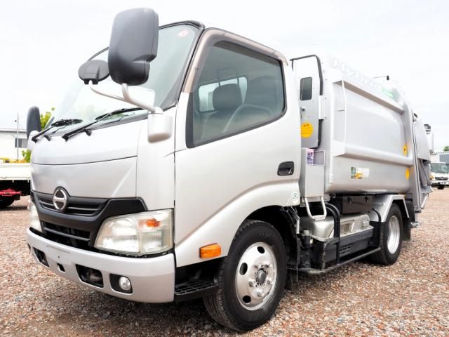 Hino DUTRO 2012-03 6689551-0