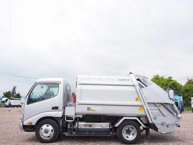 Hino DUTRO 2012-03 6689551-1