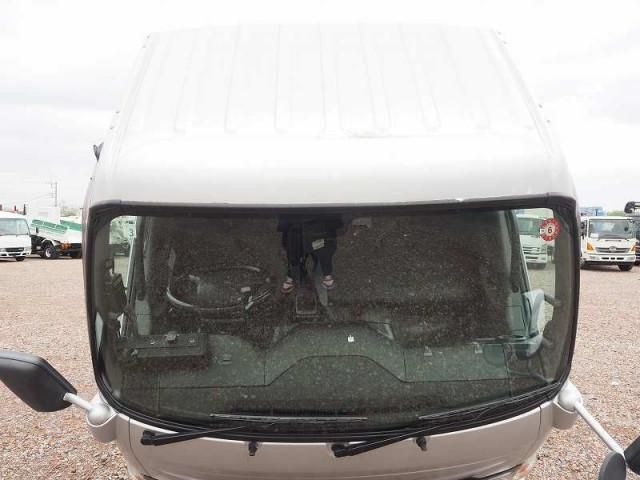 Hino DUTRO 2012-03 6689551-22
