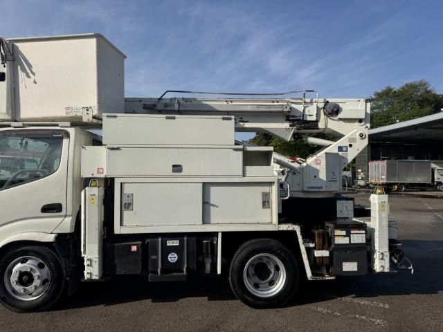 Hino DUTRO 2006-12 6689555-6