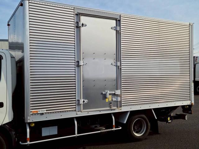 Hino DUTRO 2020-05 6689545-6