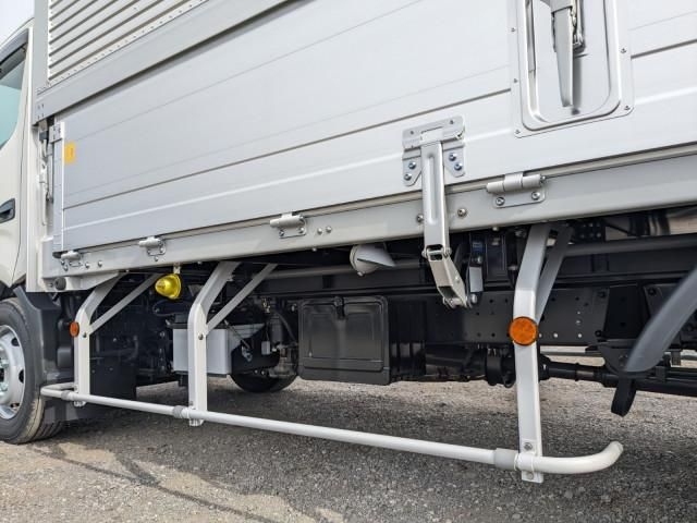 Hino DUTRO 2024-11 6689544-23