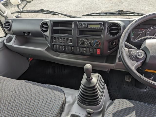 Hino DUTRO 2024-11 6689544-27