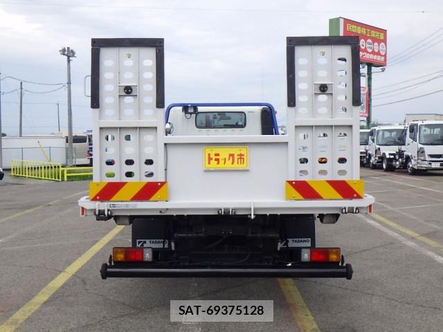 Hino DUTRO 2024-05 6716067-5