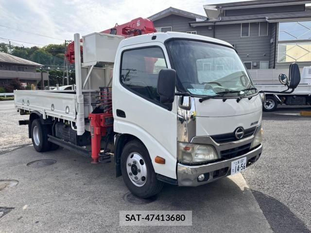 Hino DUTRO 2012-02 6716068-2
