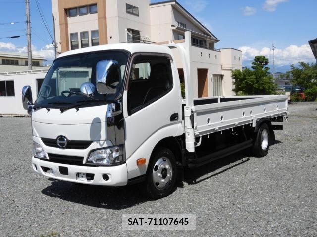 Hino DUTRO 2019-08 6716069-2