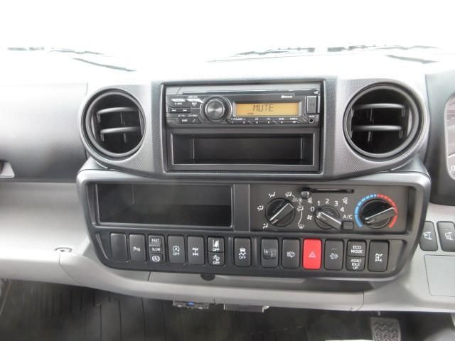 Hino DUTRO 2024-03 6734175-13